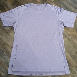 Men’s lululemon short sleeve shirt - size XL